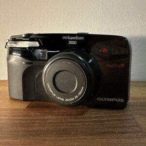 Olympus Super Zoom 3500 Multi AF Point & Shoot Film Camera For Parts only!